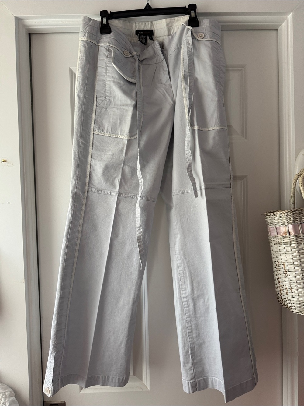 BCBGMaxAzria Light Gray Wide-Leg  Pants Sz 8